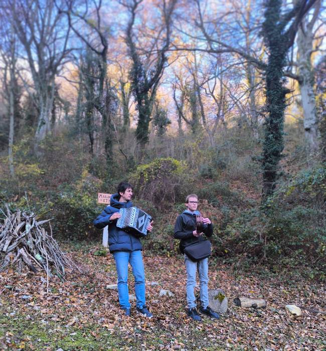 Mari Domingik familia andana 12 1765730466564