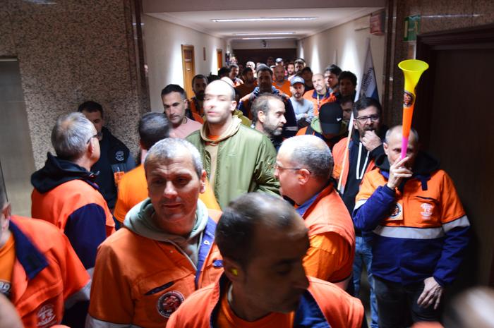 Tubos Reunidoseko bulego nag 8 1773140174877