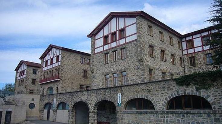 Adimen artifiziala enplegua bilatzeko baliatzen ikasteko tailerra