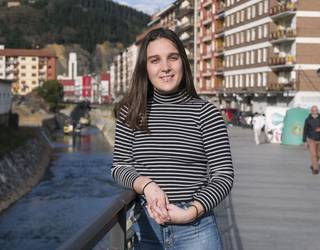 “Endometriosia gizonek pairatuko bazenukete oso bestelako egoera batean egongo ginateke”