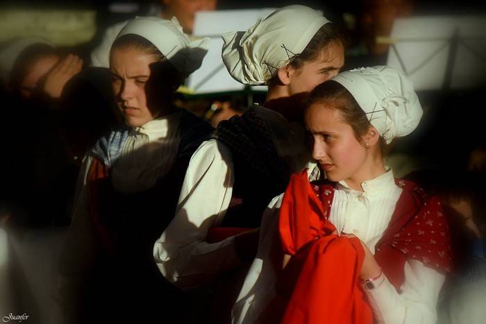 Itxarkundia dantza taldeak e 14 1498128274882