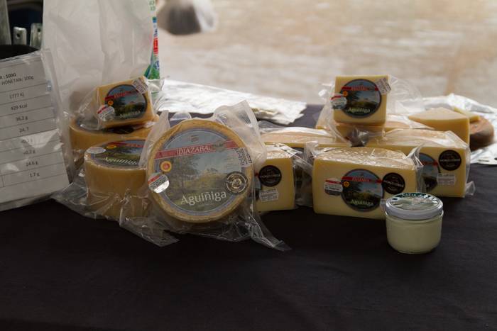 Gabonetako elkartasun azokak 73 1513602690248