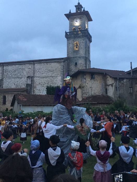 Hainbat txokotan ospatu zitu 24 1498308379184