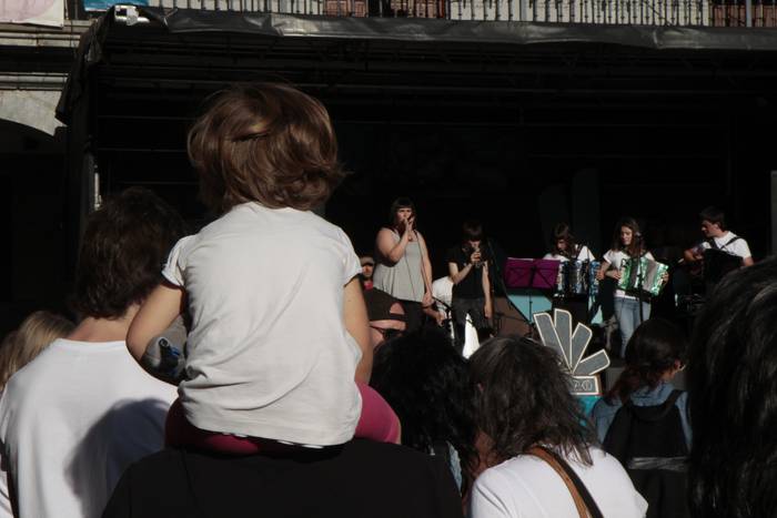 Herri galdeketan jai giroa n 10 1494236177753