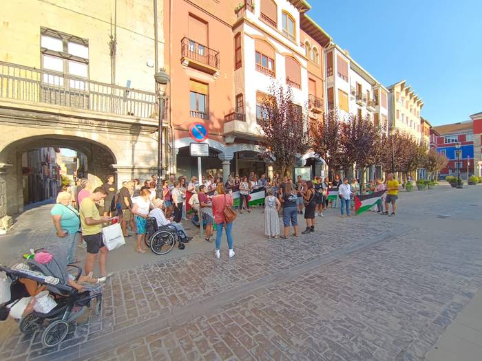 Palestinaren aldeko burrunba 47 1757118464080