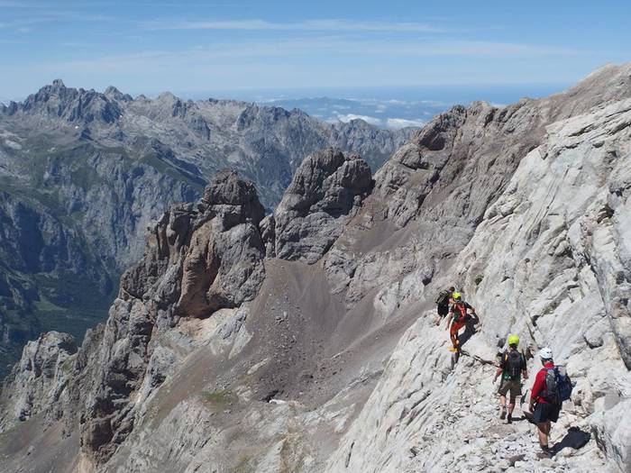  Ganzorrotz Mendi Taldeak Pi 27 1500564384187