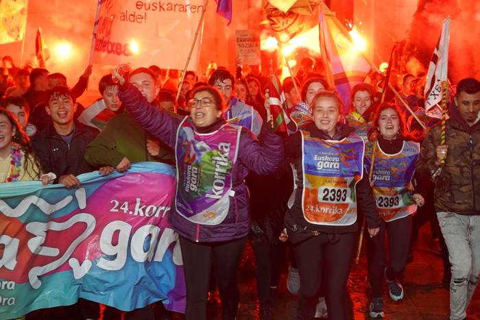 Aldarrikapenez eta pirotekni 189 1774615674447