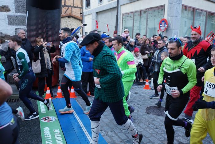 400 kirolarik parte hartu zu 41 1767282235855