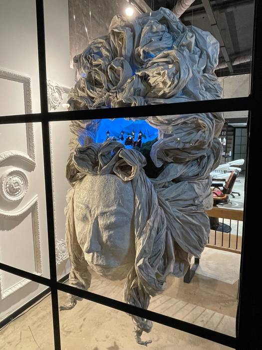 Maila handiko erakusleihoak  13 1766486392585