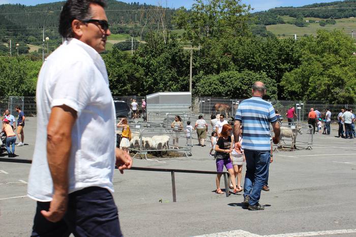 Txaroles lehiaketa batean ep 2 1497991549939