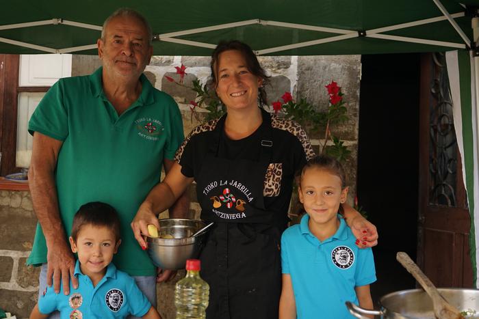 Artziniegako jaiei agur esat 1 1757882670408