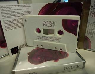 Maik Fallsen 'Pause' lanaren CD eta kasete bana