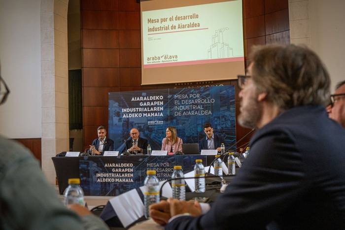 Protesta artean ekin du bide 31 1764159857372