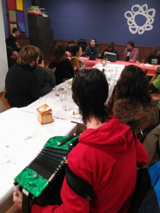 Laudioko bertso saioa argazkitan