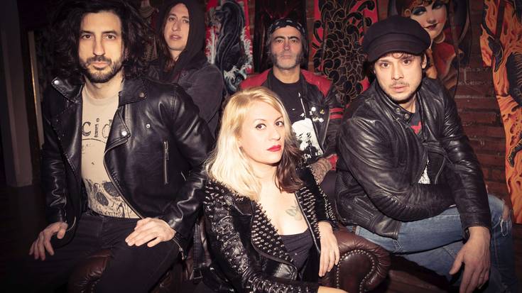 The Capaces taldea jaialdira batu eta gero, ordubete aurreratuko dute Hardcore Hits Cancer kontzertua