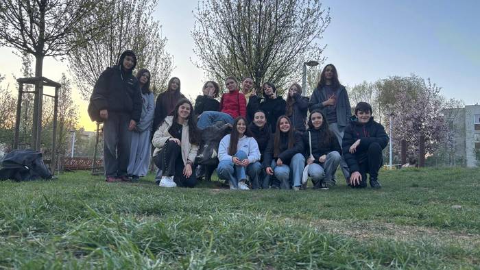 Varsoviako ikastetxean igaro 12 1776804831727