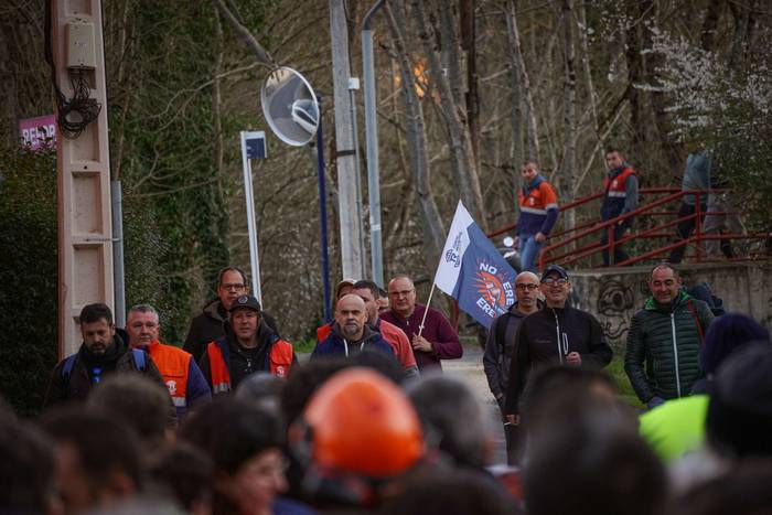 Ertzaintzaren polizia-lerroa 6 1771934161173