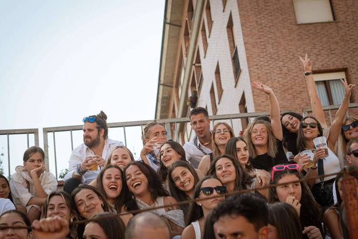 Zezen plaza lepo Muturreko H 39 1756414640488