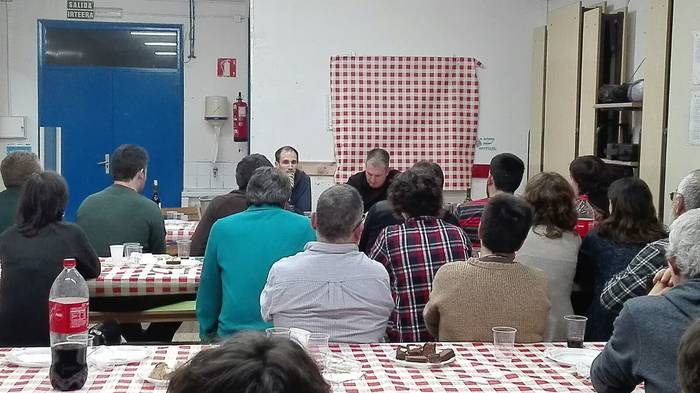 Bertso Txapelketaren kanpora 3 1511009204734