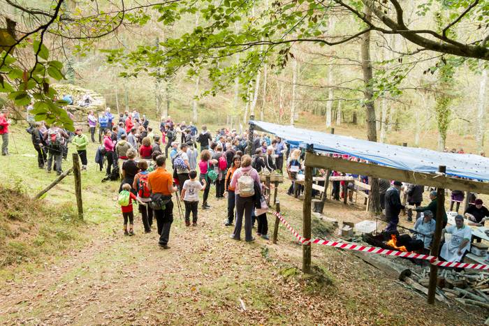 Jai giroa mendira igo dute O 44 1509352365722