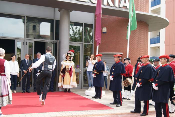 Arabako Batzar Nagusein bile 6 1496223824320