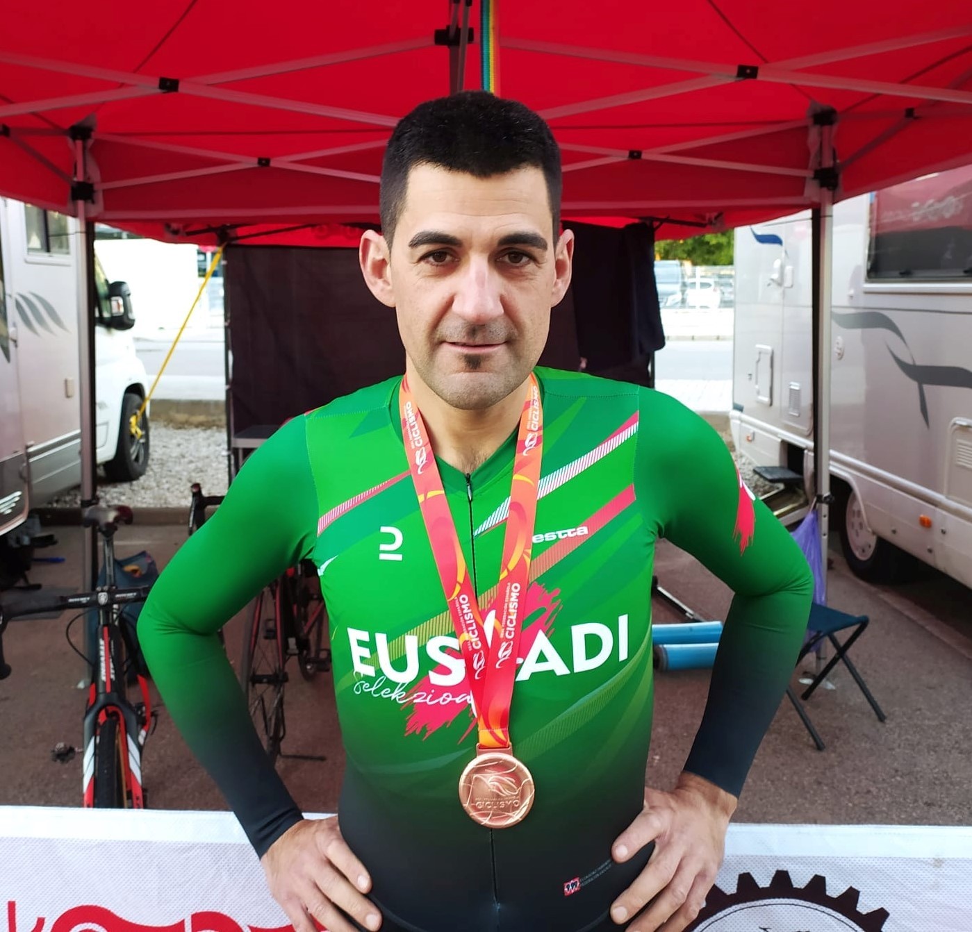 Gaizka Pujanak brontzezko domina lortu du Euskadiko Selekzioarekin