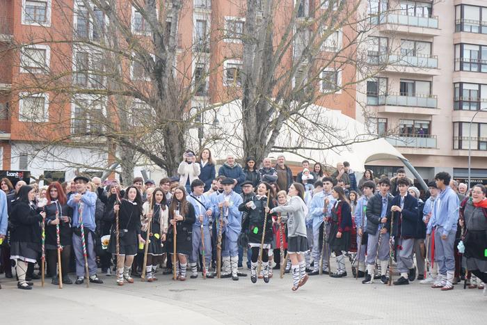 Amurrioko kintoek senideekin 24 1770386995925