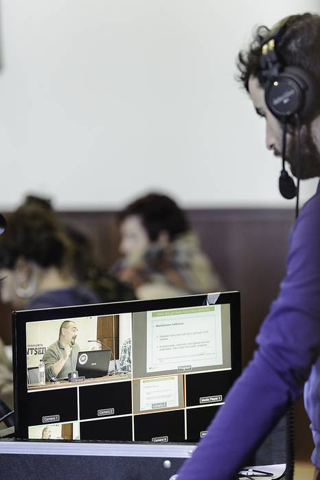 "Euskararen etorkizuna" urra 10 1483123208738