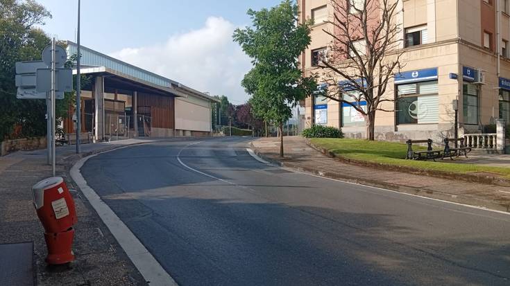 Amurrioko Udalak Foru Kalea asfaltatzeko lanak esleitu ditu, irisgarritasuna eta inguruaren irudia hobetzeko