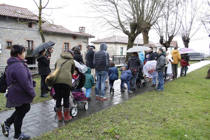 Olentzerok, Maridomingik eta 1 1513679750067