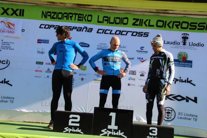 Jendetza erakarri zuen Laudi 94 1572181336416