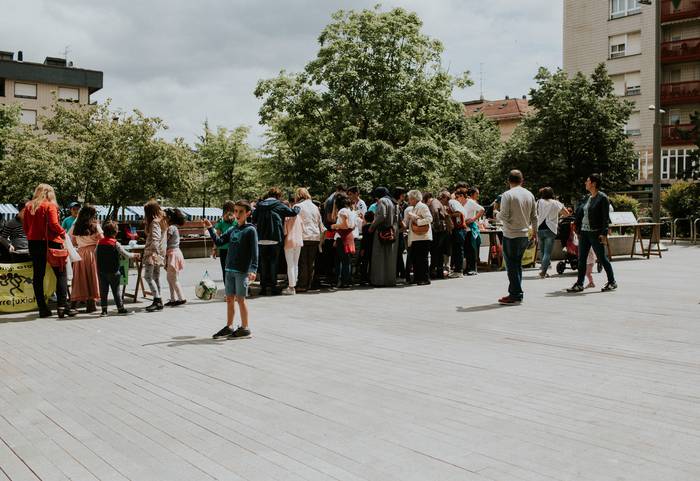 Errefuxiatuen aldeko elkarta 59 1495542229683