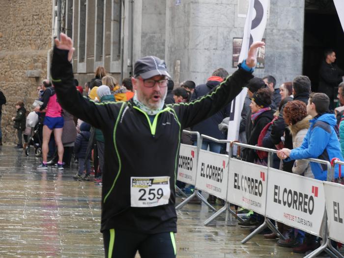 Ehunka lasterkarik bete dute 338 1549207953257