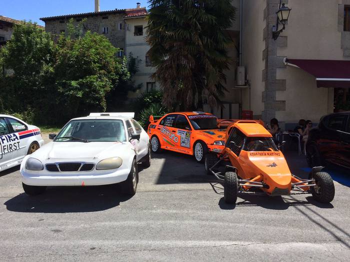 Auto klasikoen erakustaldiar 9 1501334155676