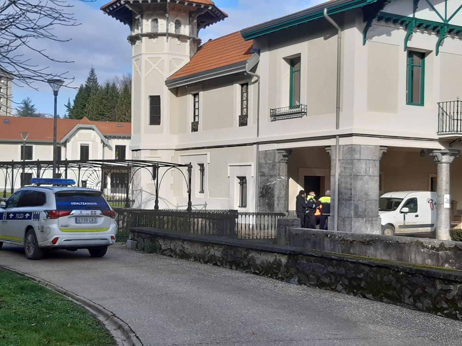 Laudioko Gaztetxea desalojatu dute udaltzainek