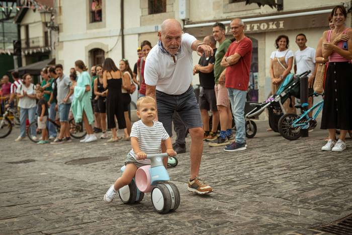 Bizikletak irudimenez jantzi 29 1757325720223