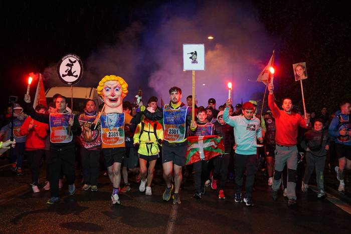 Aldarrikapenez eta pirotekni 75 1774615472168