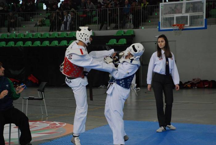 Zilarra eskuratu zuten laudi 16 1516989551295