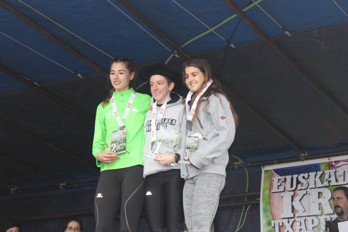 Ehunka lasterkarik bete ditu 112 1518374946442