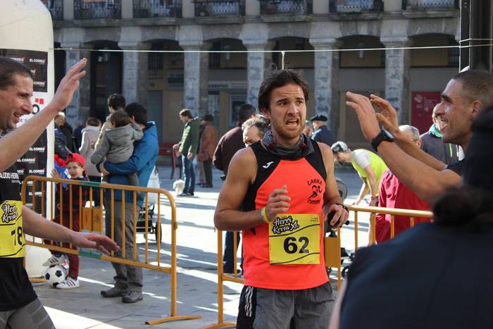 300 korrikalari baino gehiag 53 1517150144172