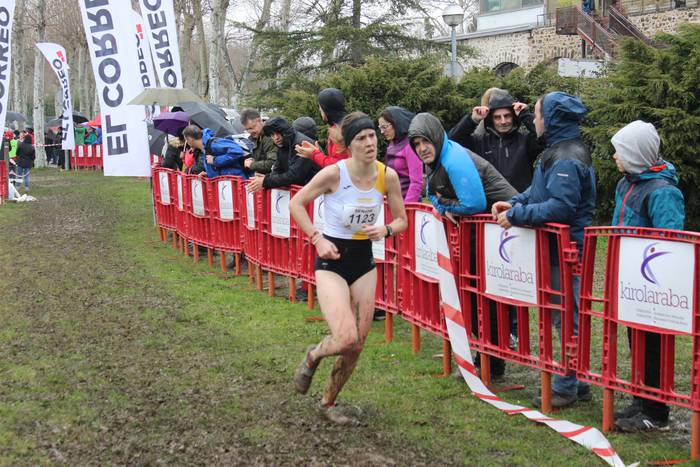 Ehunka lasterkarik bete ditu 82 1518373834297