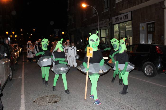 Mozorro koloretsuek ziprizti 18 1488200752945