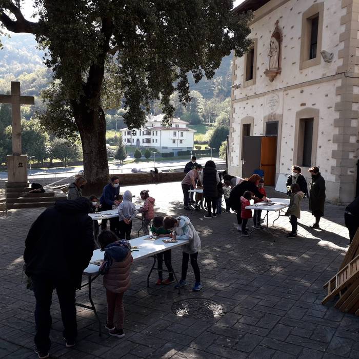 'Amilami' ikuskizunak alaitu 11 1618819555986