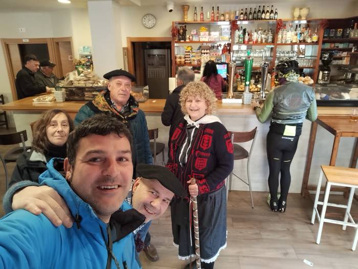 Agate Deunaren bezperak adin 51 1770303099745