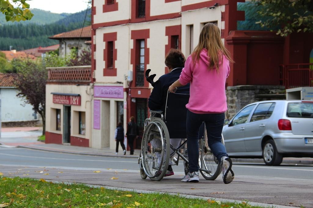 Oztopo arkitektonikoak kentzeko lanak gauzatuko dira azaroa eta abenduan
