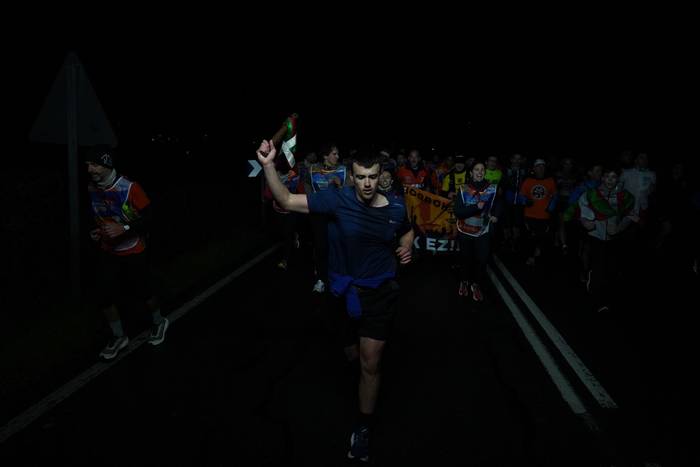 Ehunka lagun atera ditu Korr 185 1774607628295