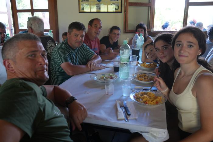 Zuhatzako jaietan paella iza 20 1753009857646