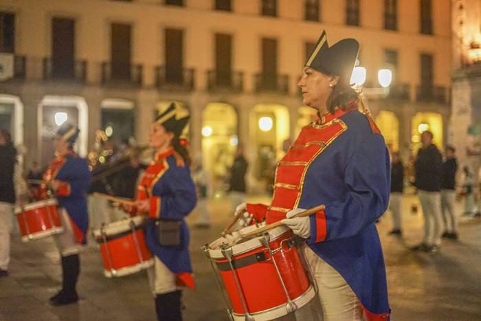 Danbor hotsekin eta ikurriña 12 1777382140142