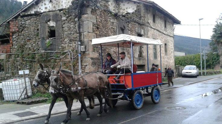 Zahartzaroari eta erretiroari aurre egiteko erronka: Rocioko Feriara mandoei esker