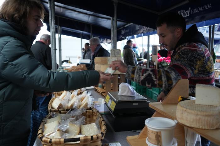 Olentzero eta Mari Domingi 1 9 1766581671281